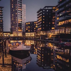  Apartment Deluxe Modern Apt&free Parking No Balcony United Kingdom