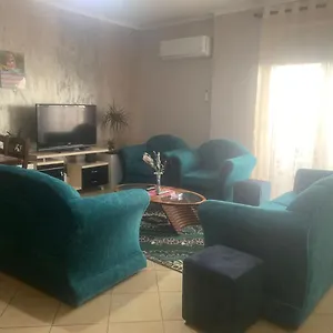  Apartment Guest House Fier Albania
