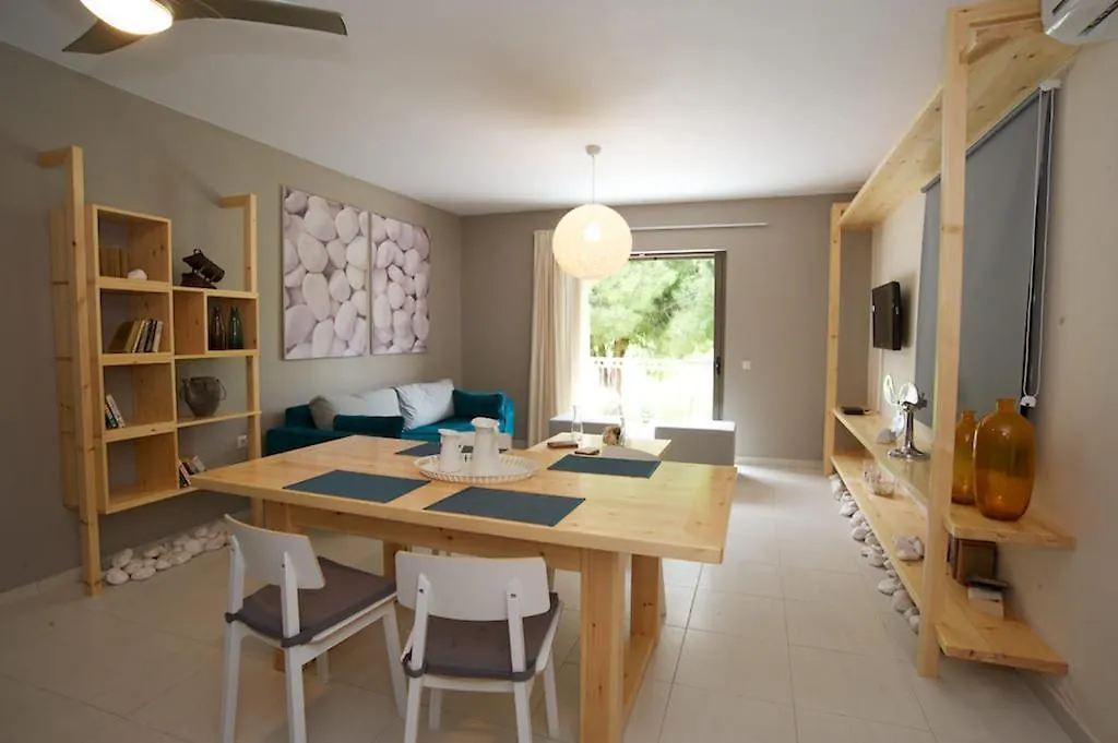 G.Living 365 Apartment Agia Efimia